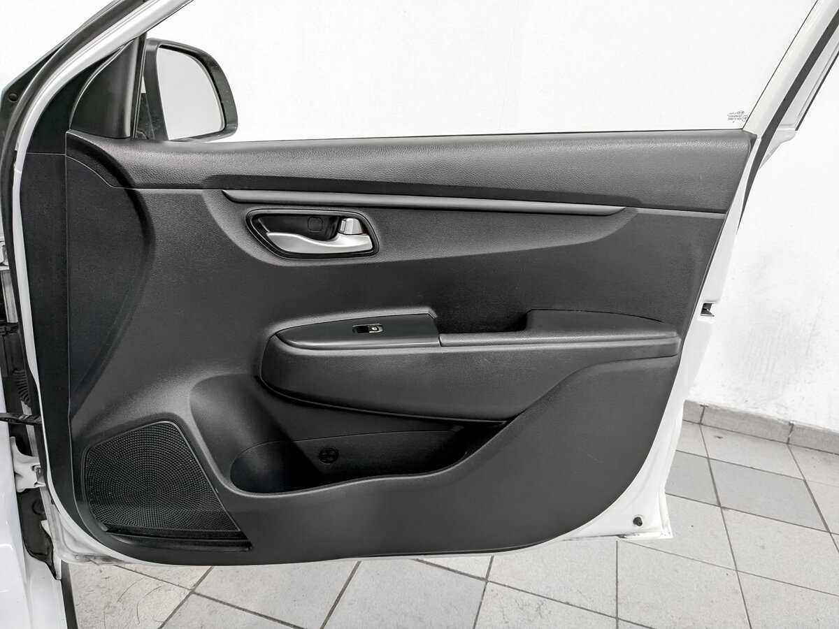 Kia Rio X-Line, 2019 - Фото №23