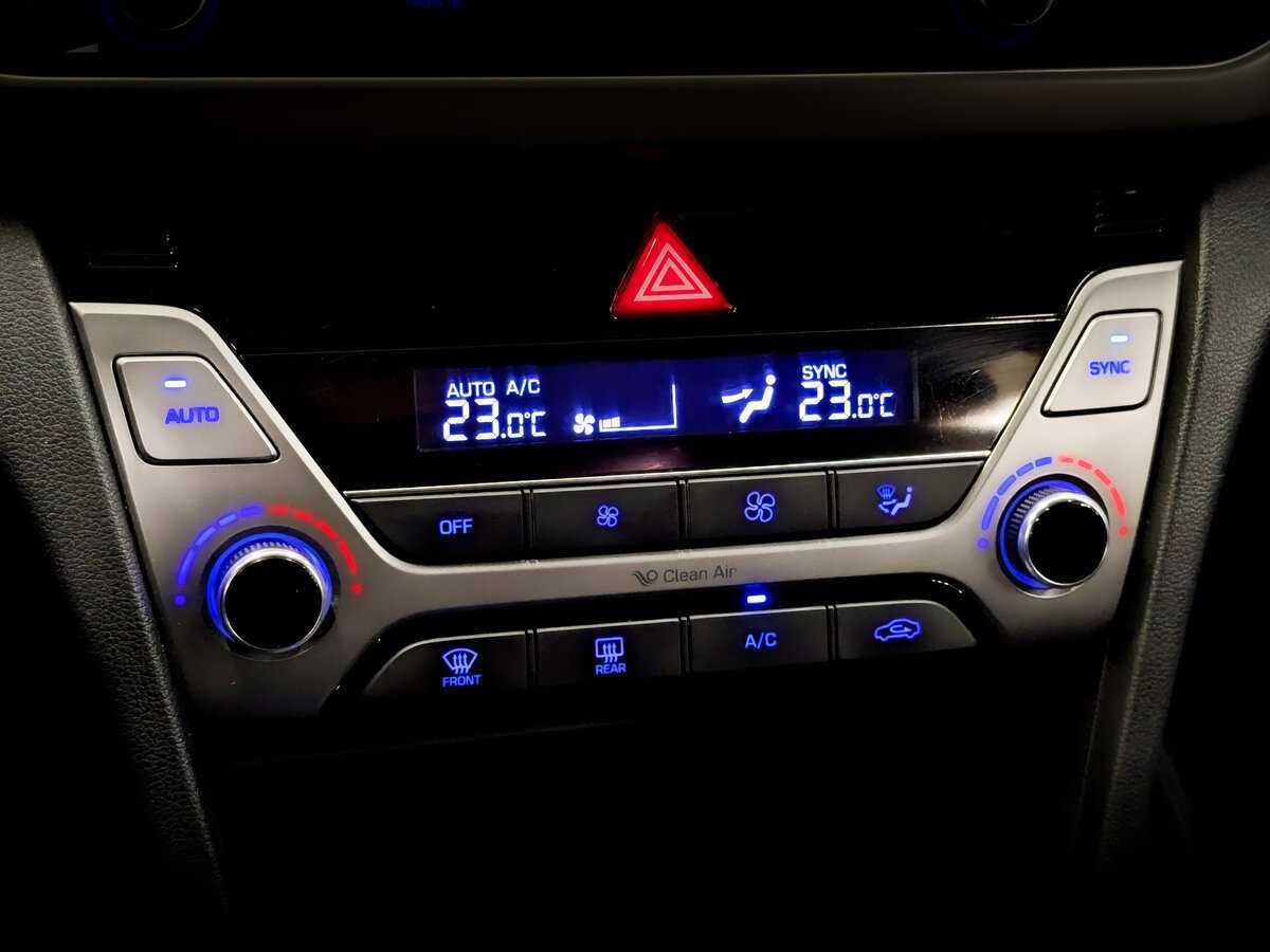 Hyundai Elantra, 2017 - Фото №22