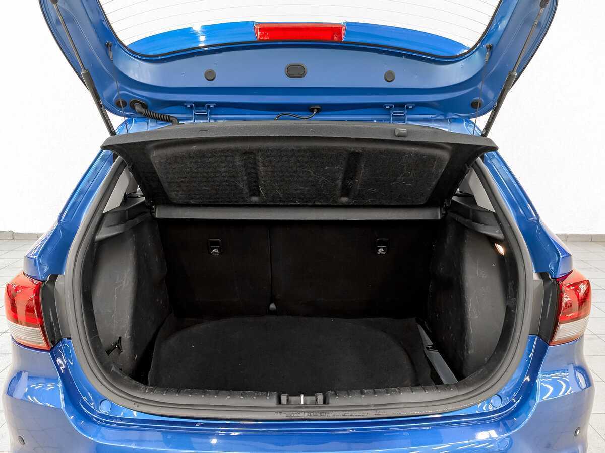 Kia Rio X-Line, 2020 - Фото №9