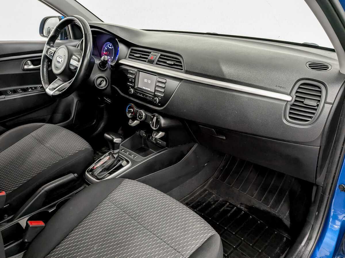 Kia Rio X-Line, 2020 - Фото №10