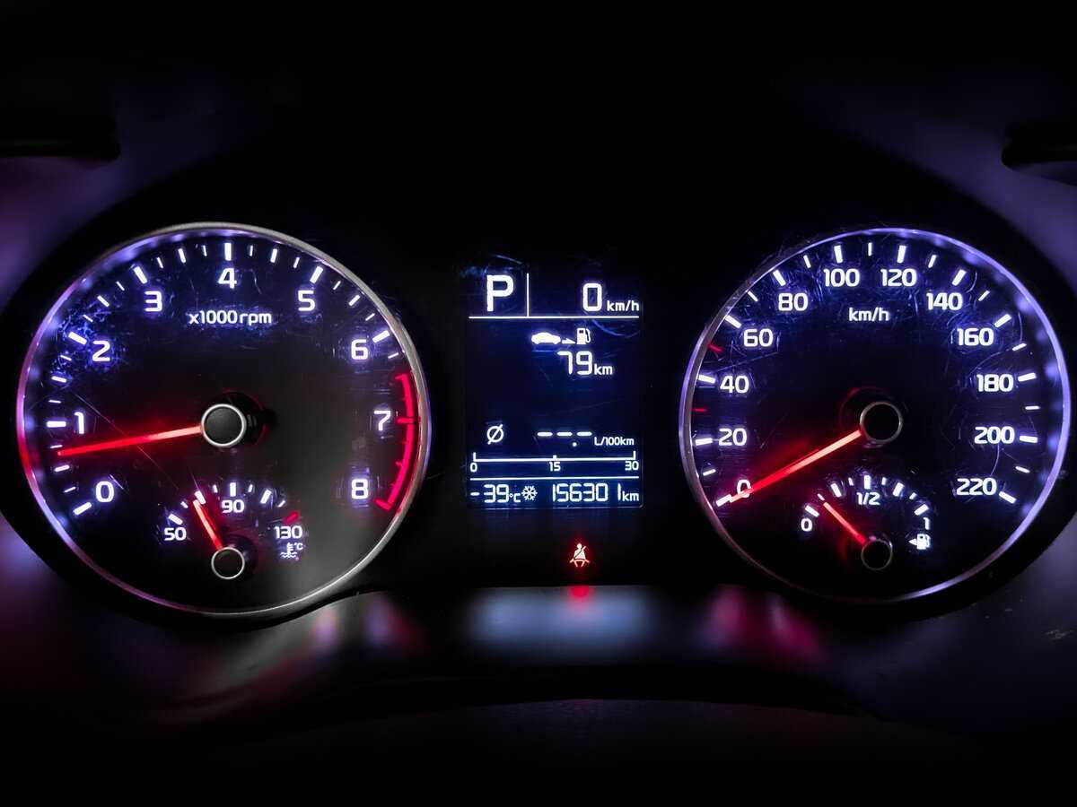 Kia Rio X-Line, 2020 - Фото №12