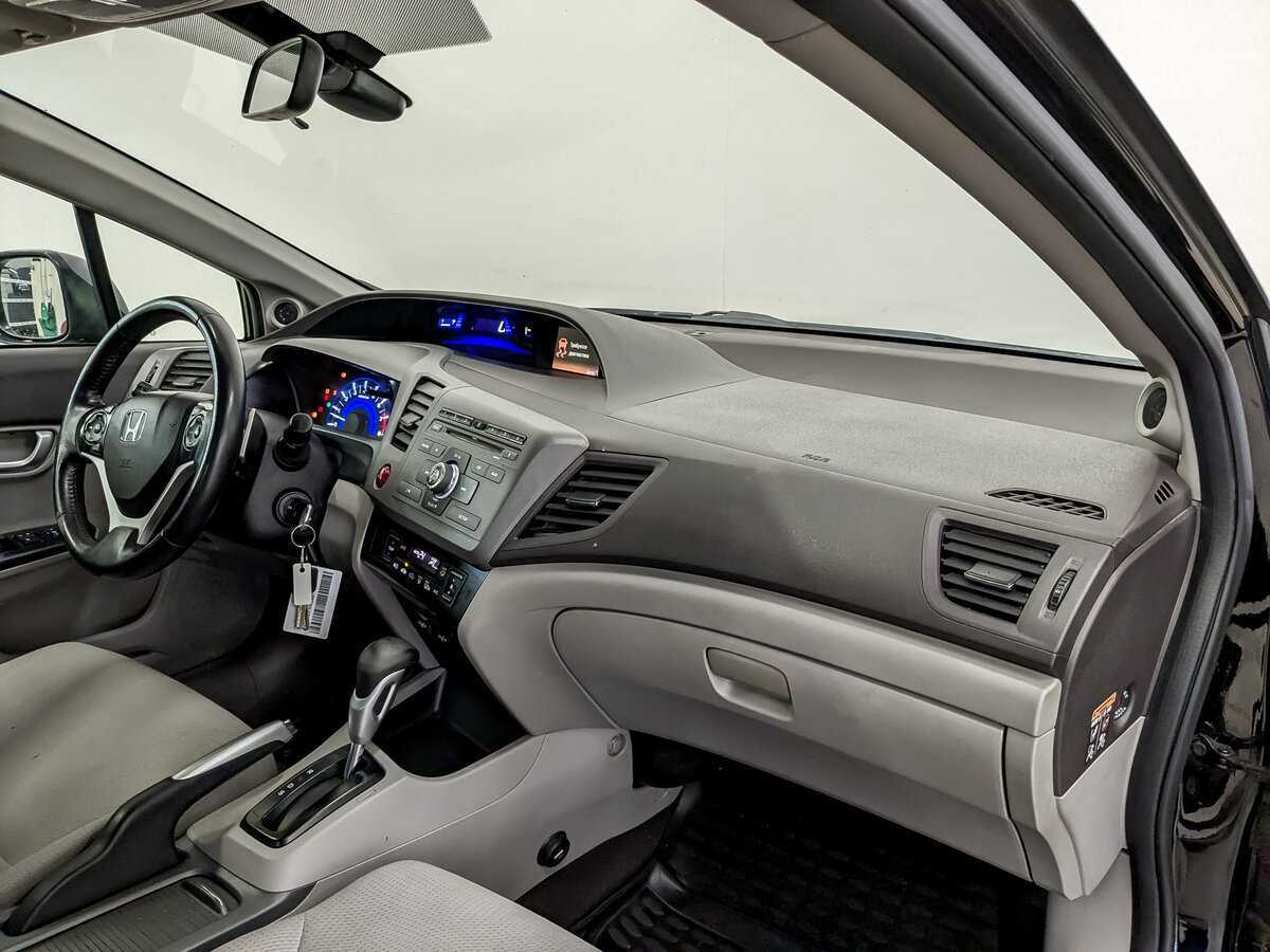 Honda Civic, 2012 - Фото №10