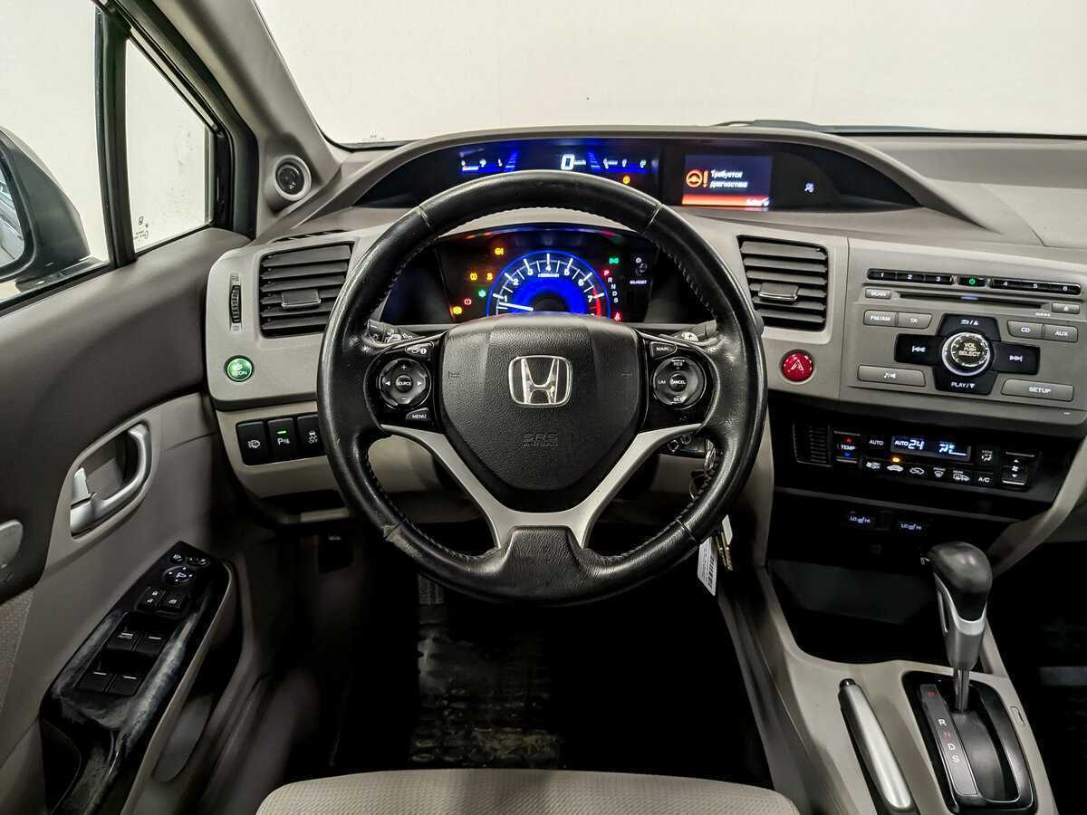 Honda Civic, 2012 - Фото №18