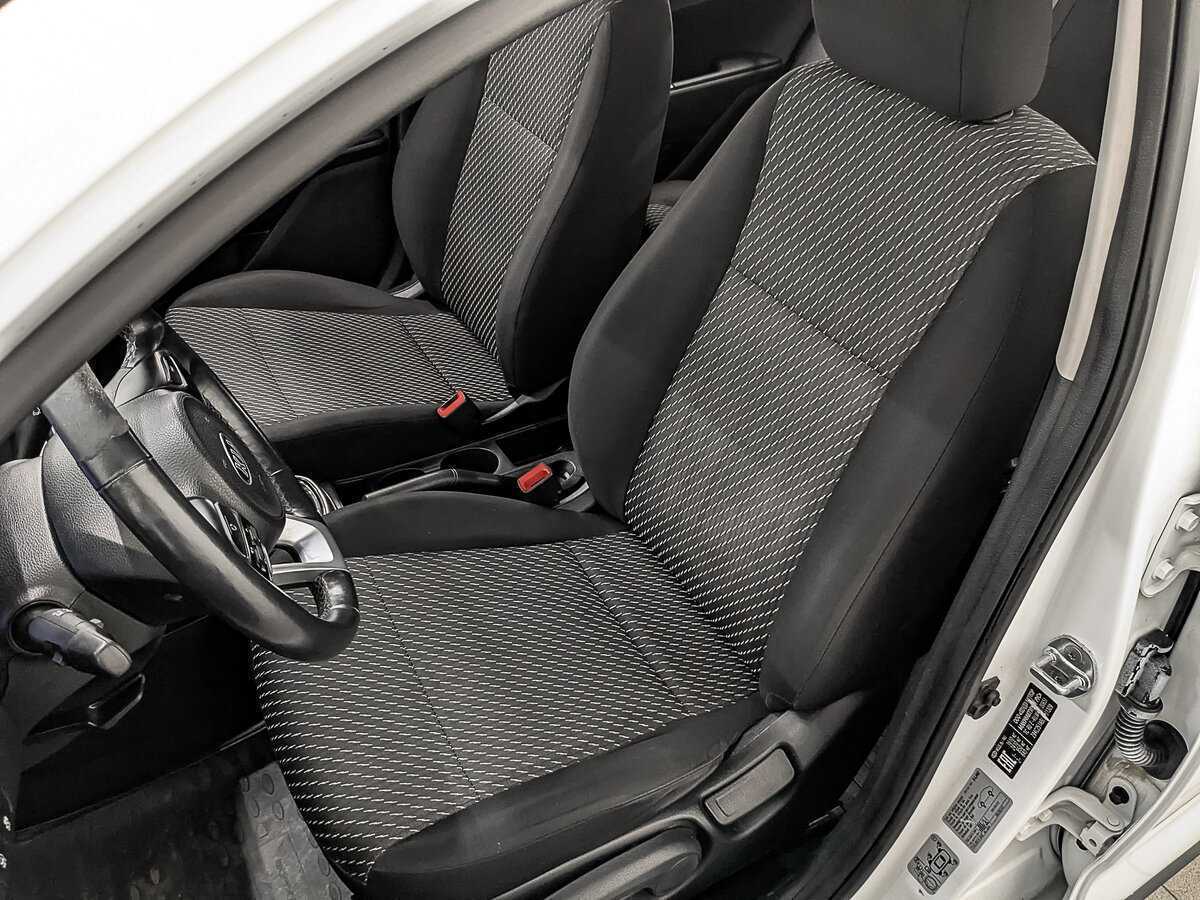 Kia Rio X-Line, 2020 - Фото №16