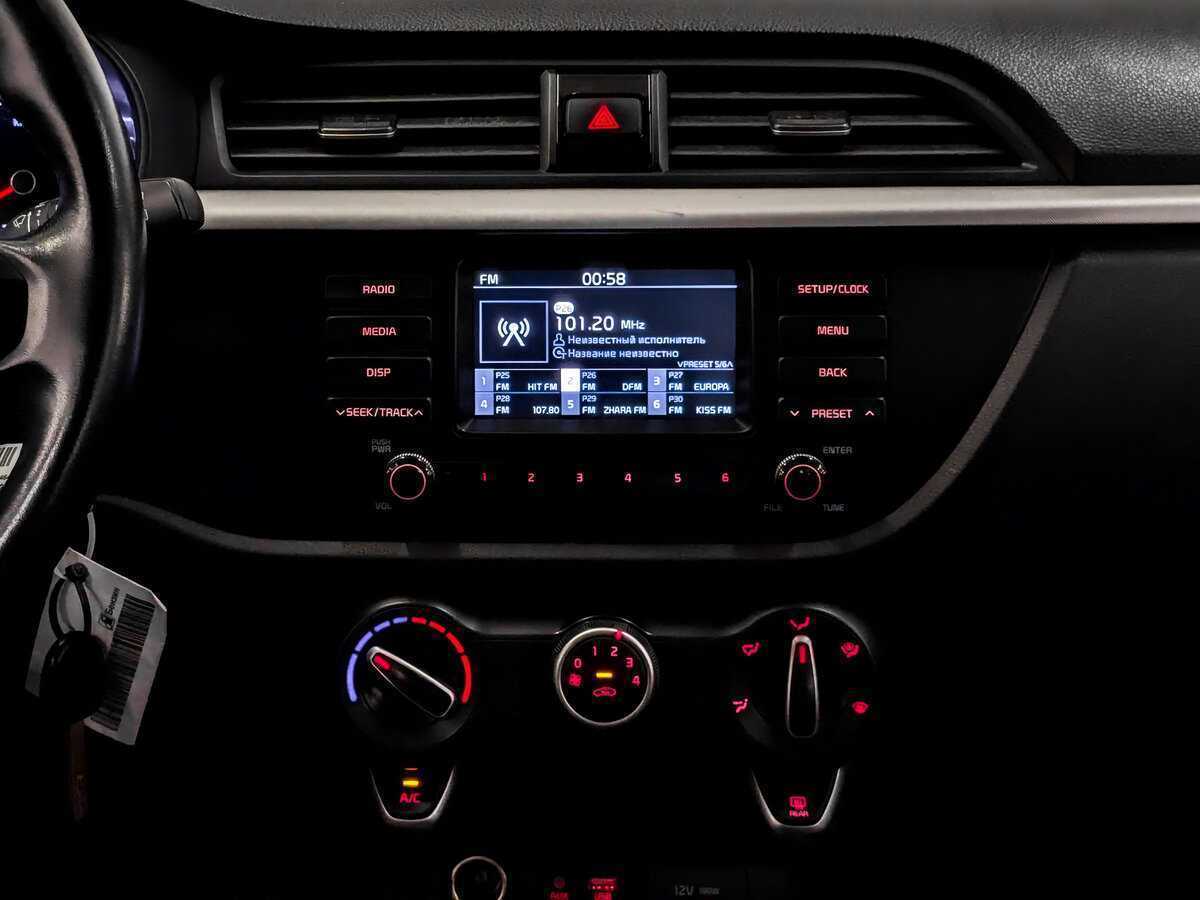 Kia Rio X-Line, 2020 - Фото №14