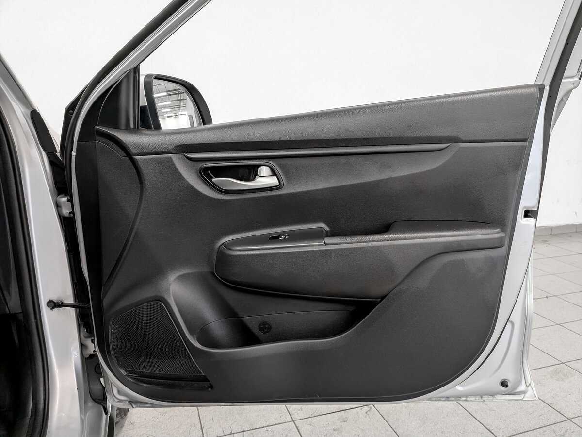 Kia Rio X-Line, 2020 - Фото №20