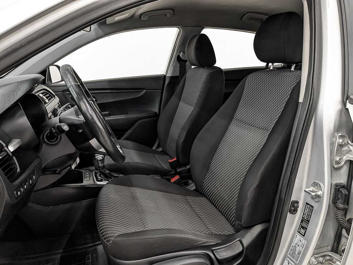 Kia Rio X-Line, 2020 - Фото №17