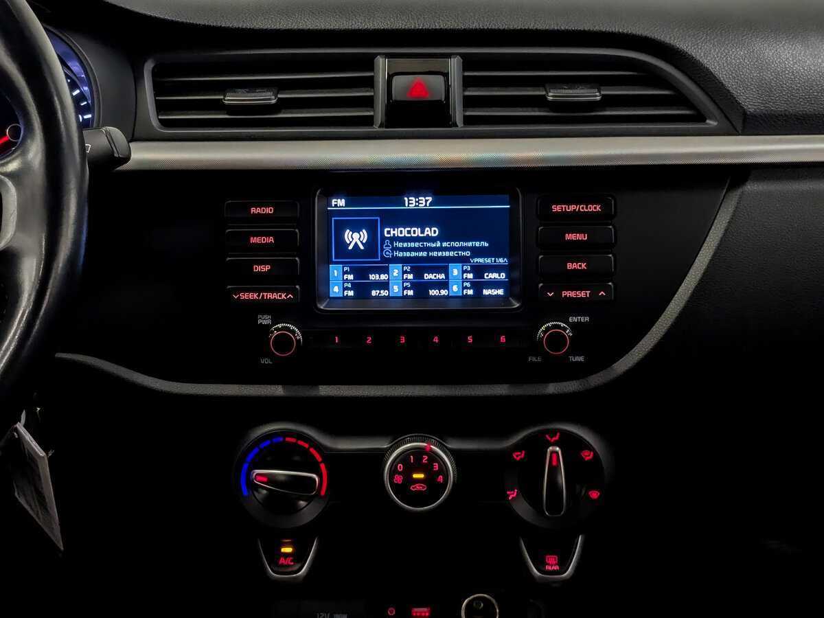 Kia Rio, 2018 - Фото №14