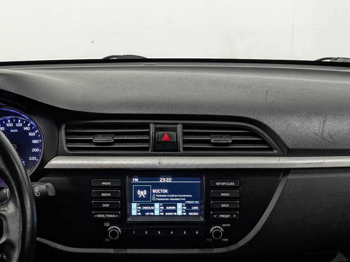 Kia Rio X-Line, 2020 - Фото №13