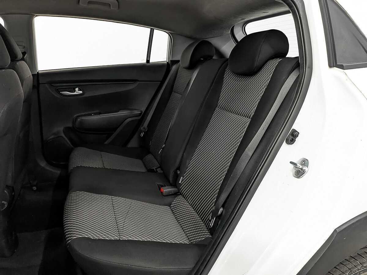 Kia Rio X-Line, 2020 - Фото №14