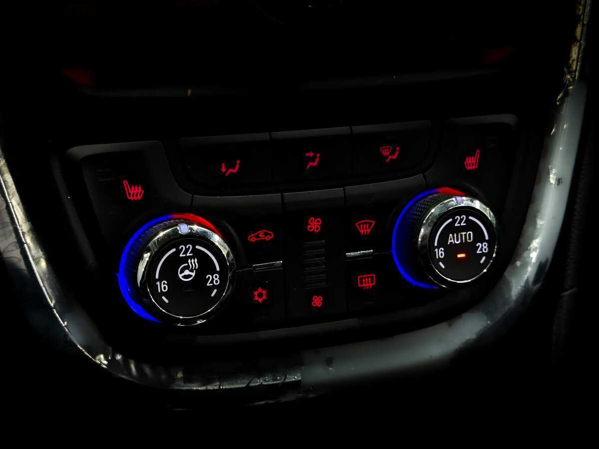 Opel Mokka, 2014 - Фото №22
