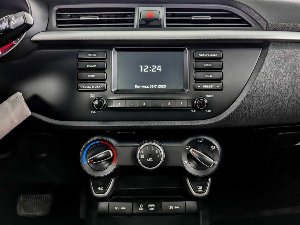 Kia Rio X-Line, 2019 - Фото №14