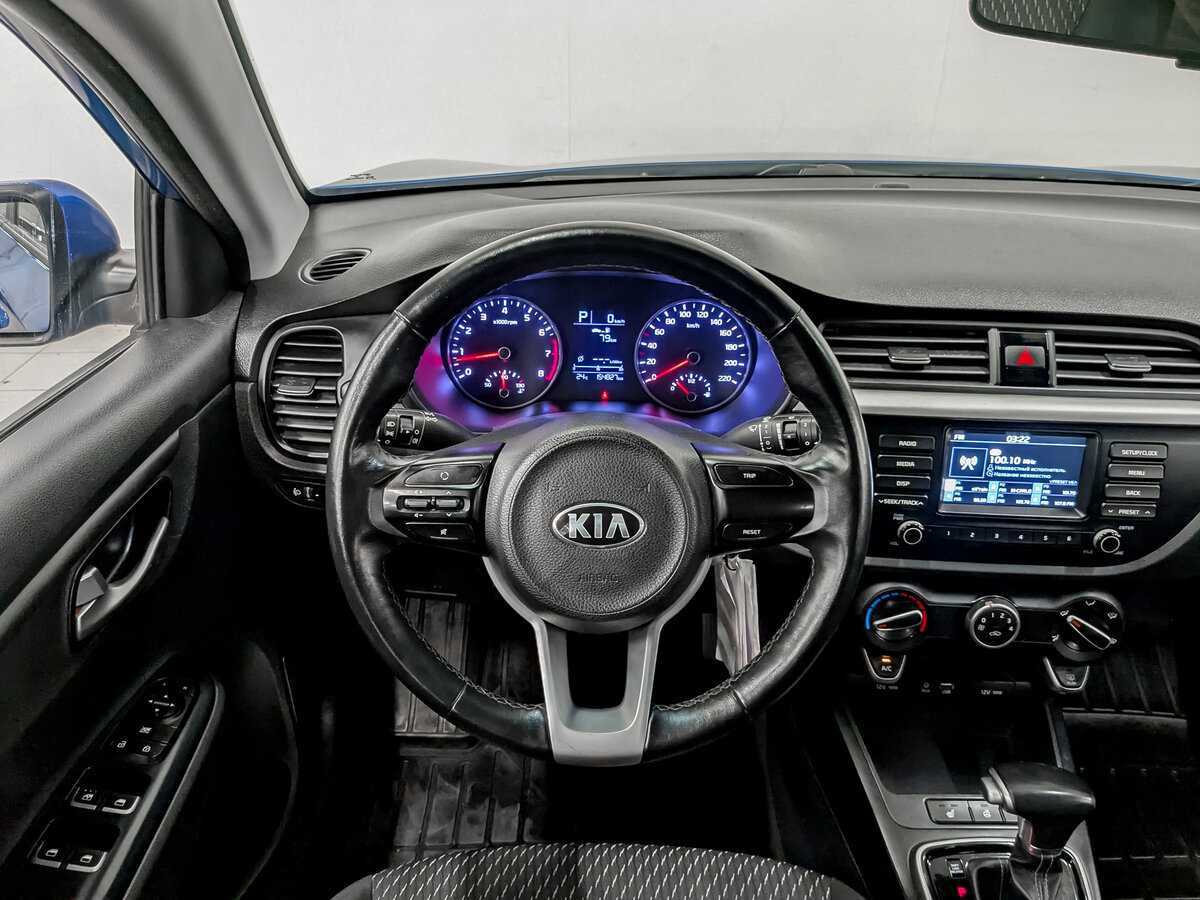 Kia Rio X-Line, 2020 - Фото №17