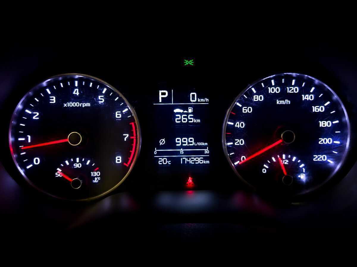 Kia Rio X-Line, 2020 - Фото №12