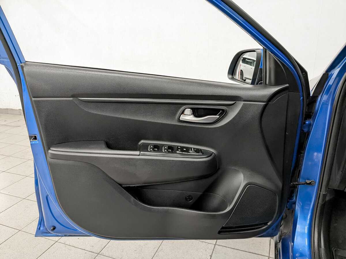 Kia Rio X-Line, 2020 - Фото №16