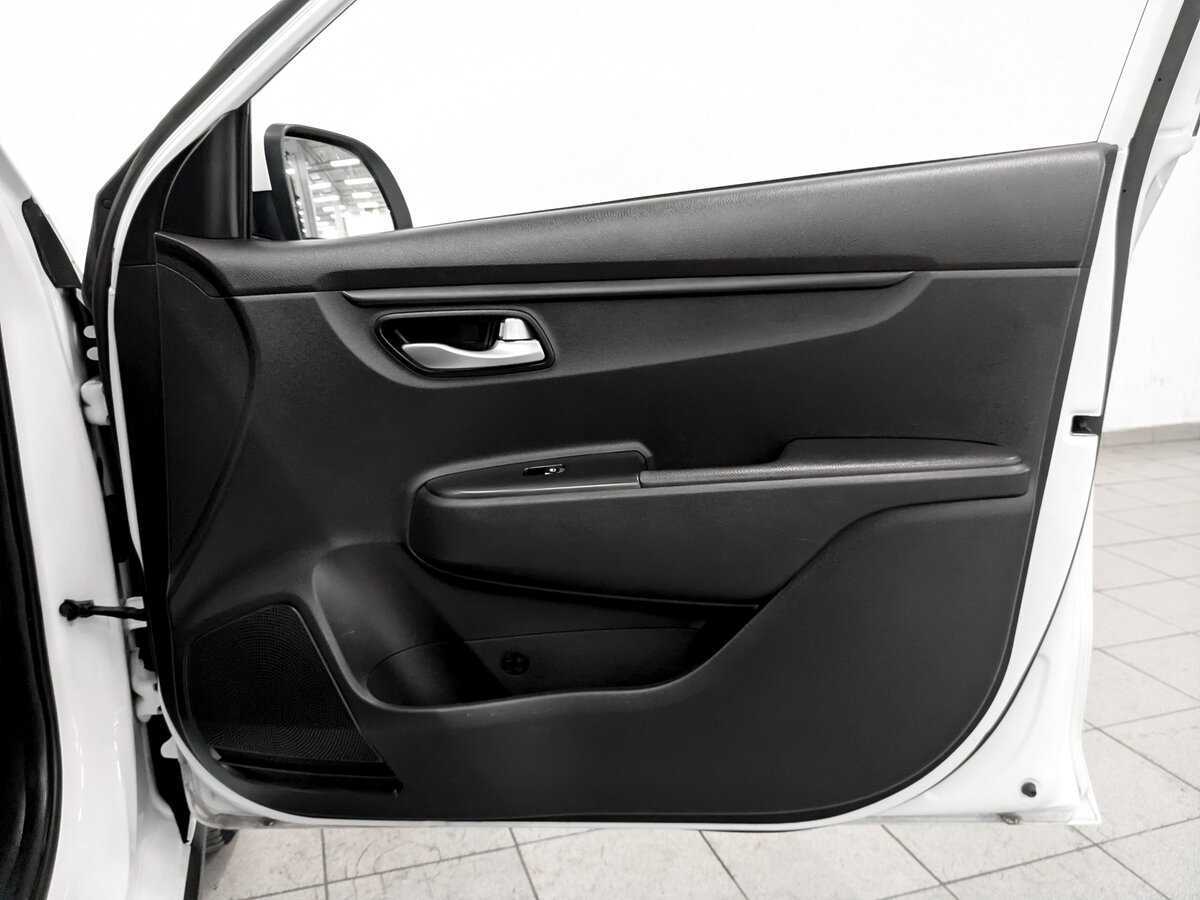 Kia Rio X-Line, 2020 - Фото №20