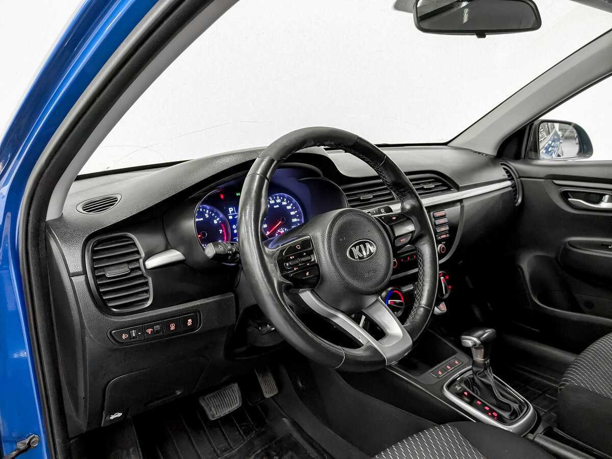 Kia Rio X-Line, 2020 - Фото №15