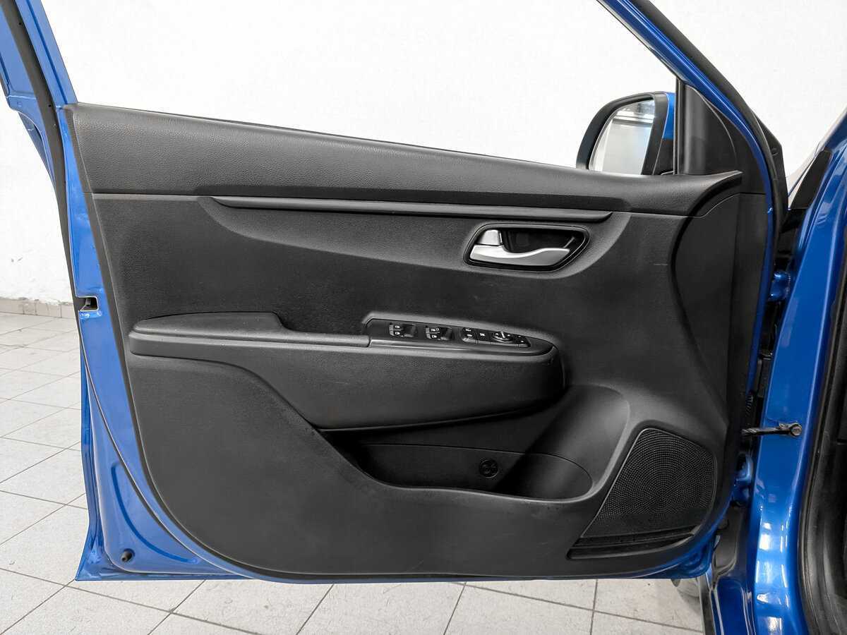 Kia Rio X-Line, 2020 - Фото №16