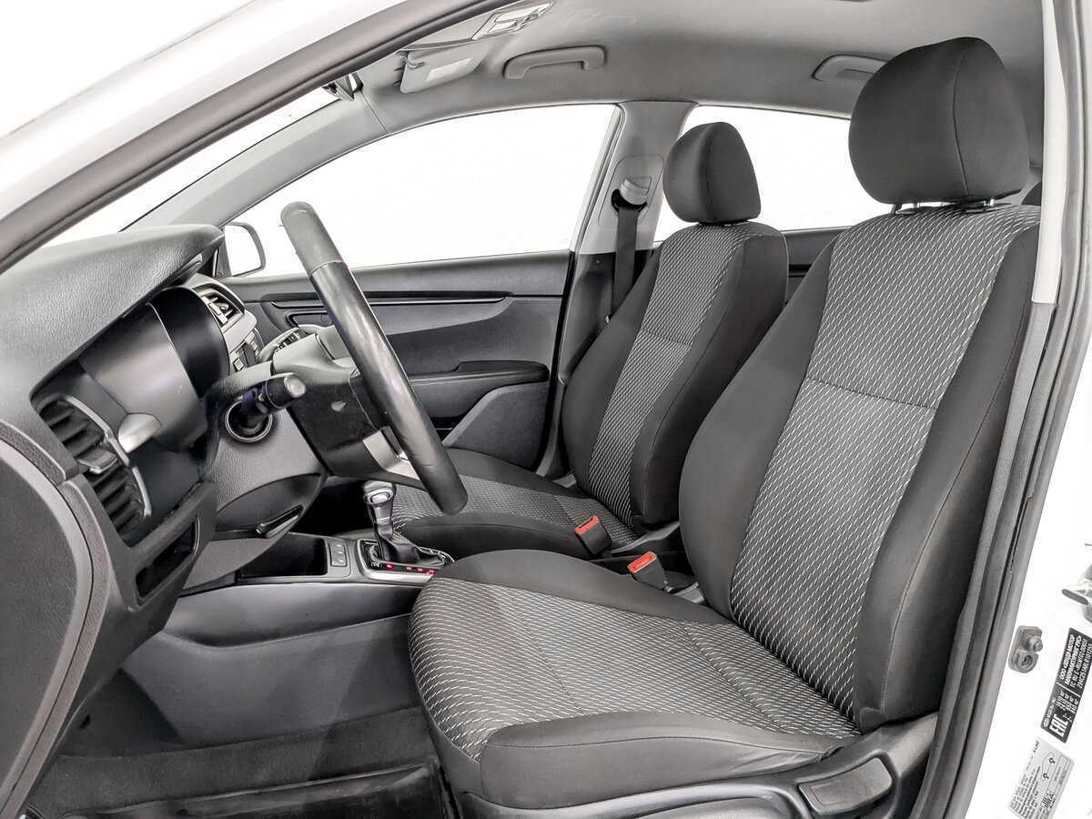 Kia Rio X-Line, 2020 - Фото №17