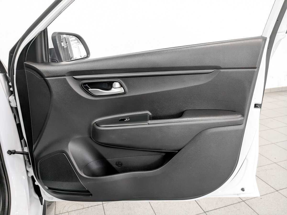 Kia Rio X-Line, 2020 - Фото №21