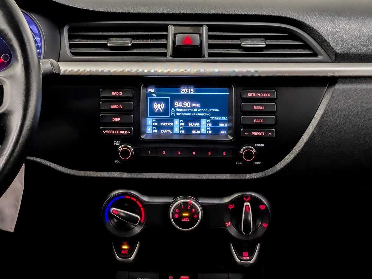Kia Rio X-Line, 2020 - Фото №14