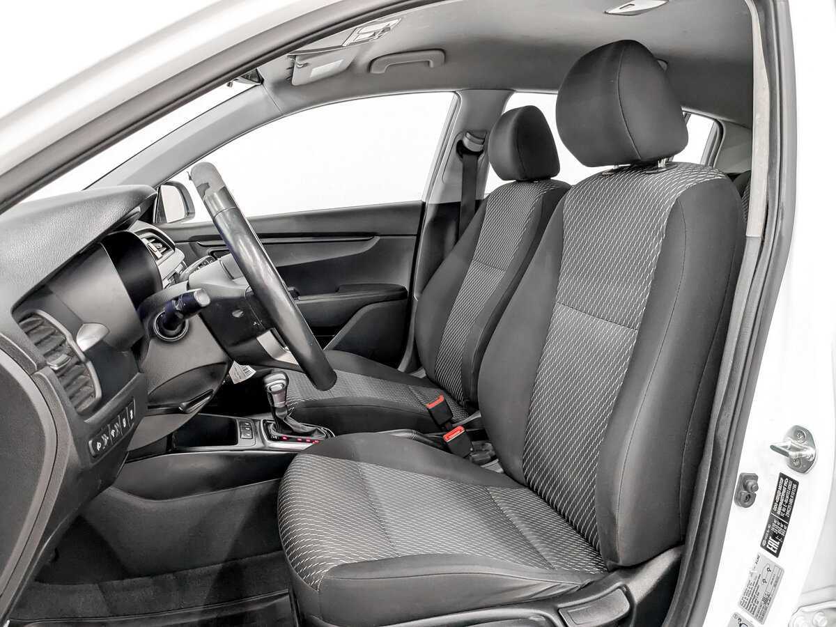 Kia Rio X-Line, 2020 - Фото №16