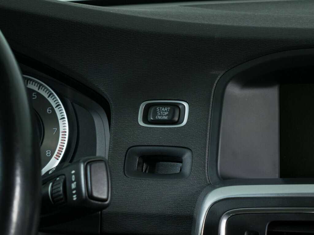 Volvo S60, 2012 - Фото №11