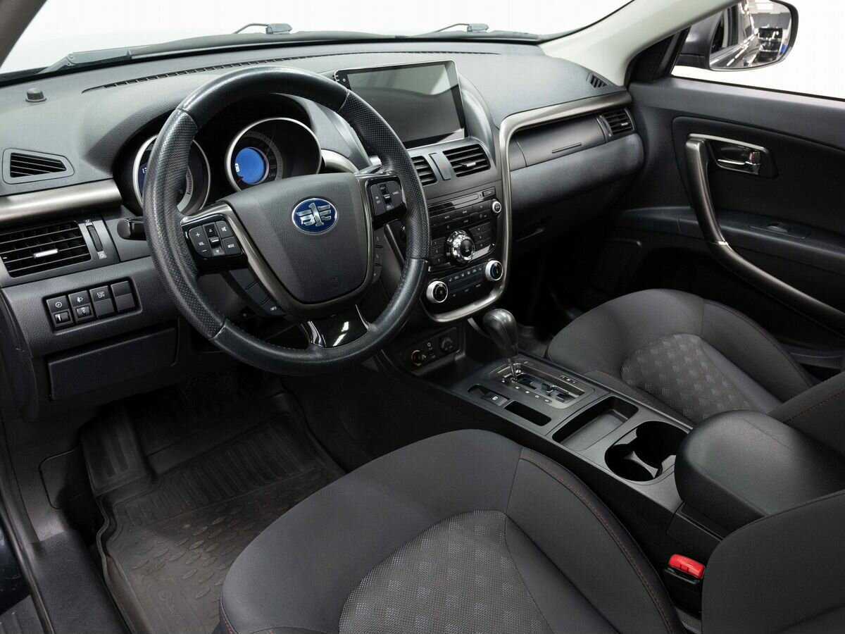 FAW Besturn X80, 2017 - Фото №7