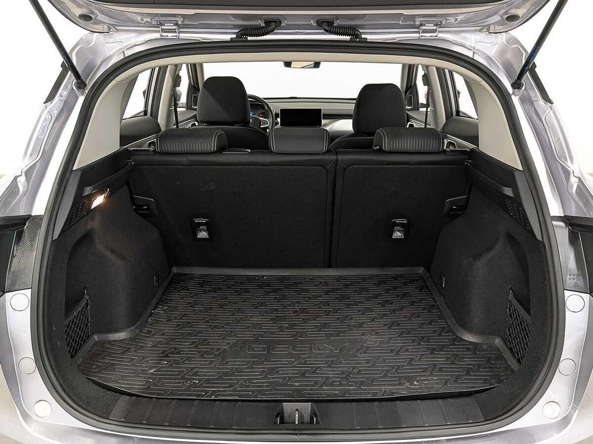 Geely Coolray, 2020 - Фото №9