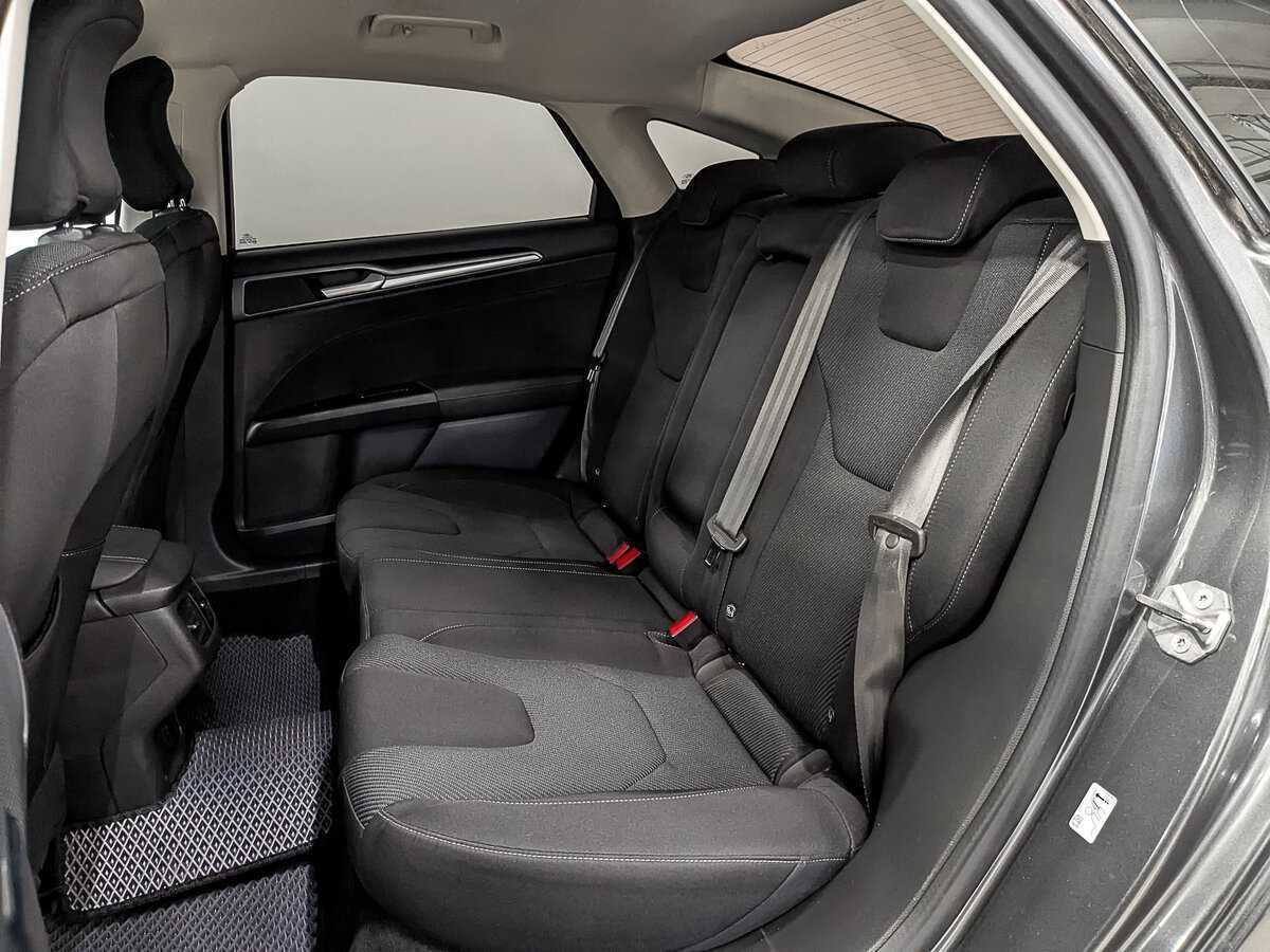 Ford Mondeo, 2018 - Фото №17