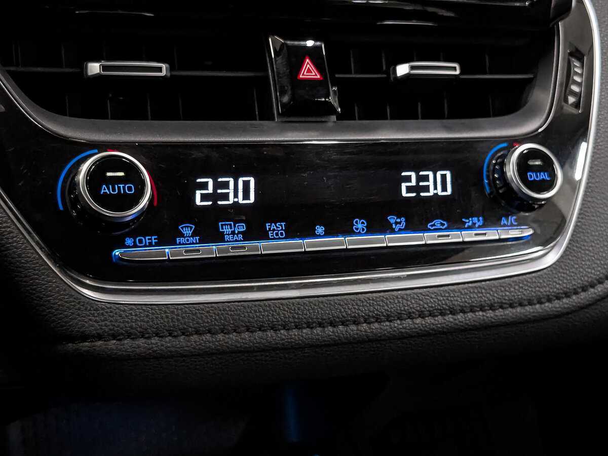 Toyota Corolla, 2019 - Фото №20