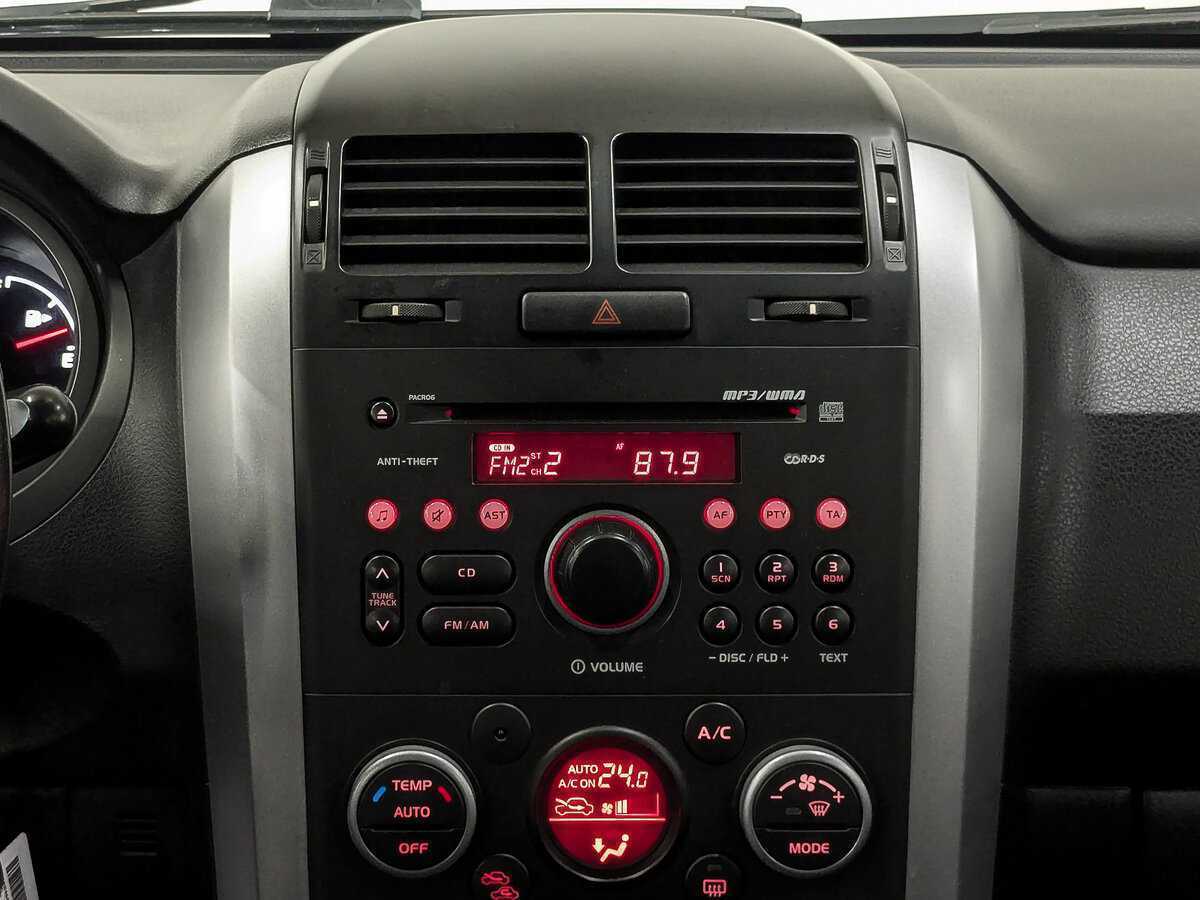 Suzuki Grand Vitara, 2013 - Фото №16