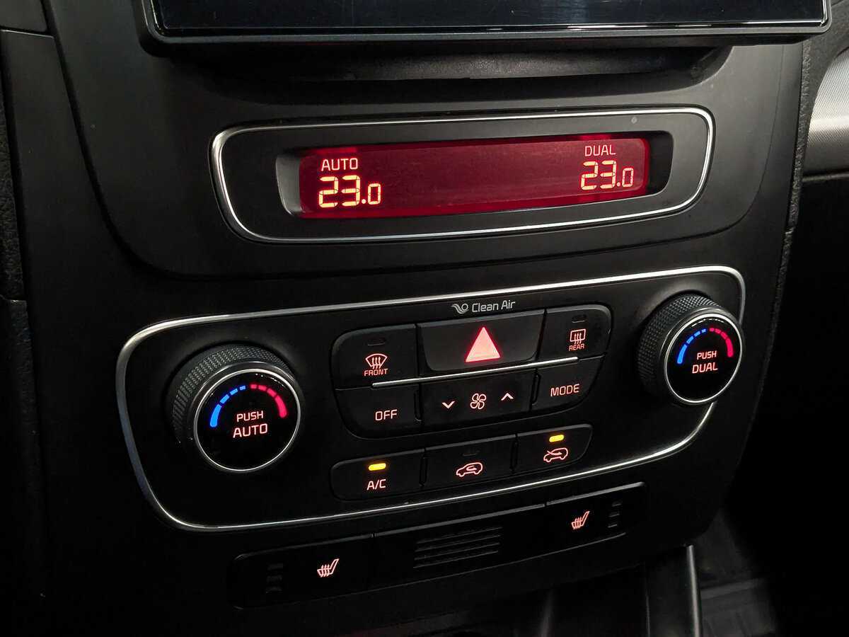 Kia Sorento, 2015 - Фото №20