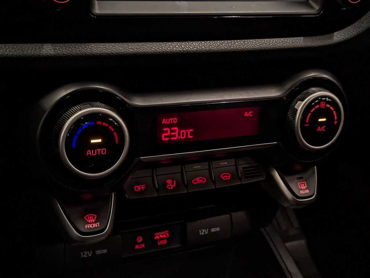 Kia Rio X-Line, 2020 - Фото №20