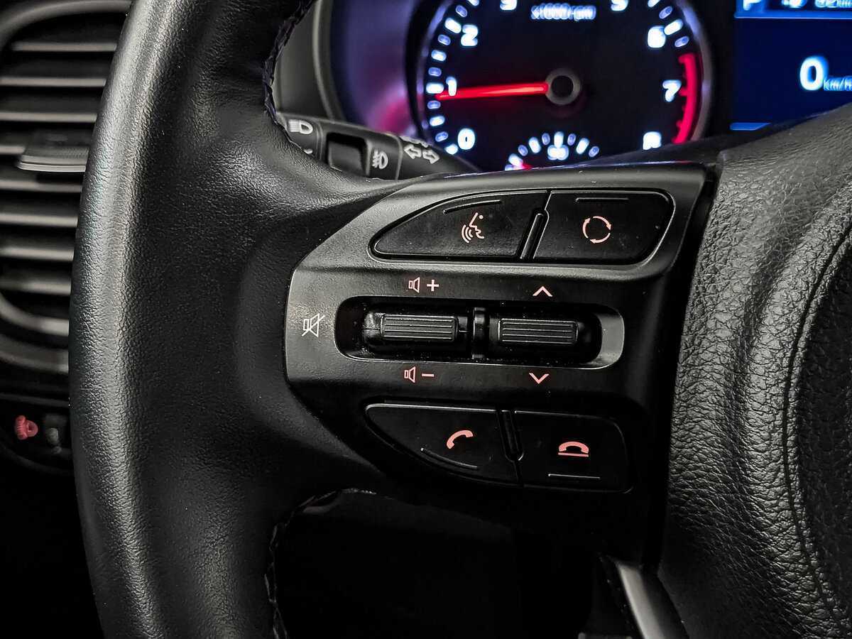 Kia Rio X-Line, 2020 - Фото №26
