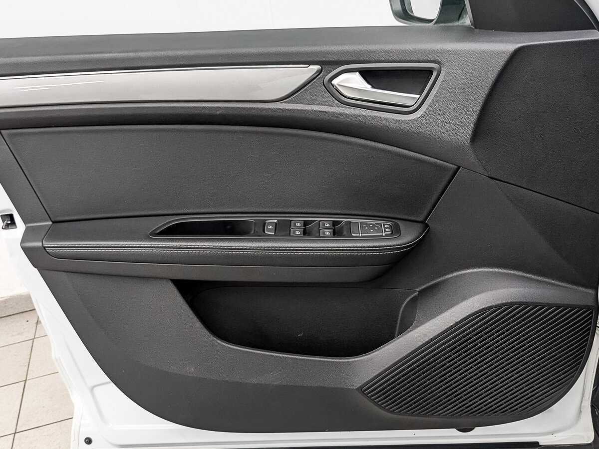 Renault Arkana, 2019 - Фото №18