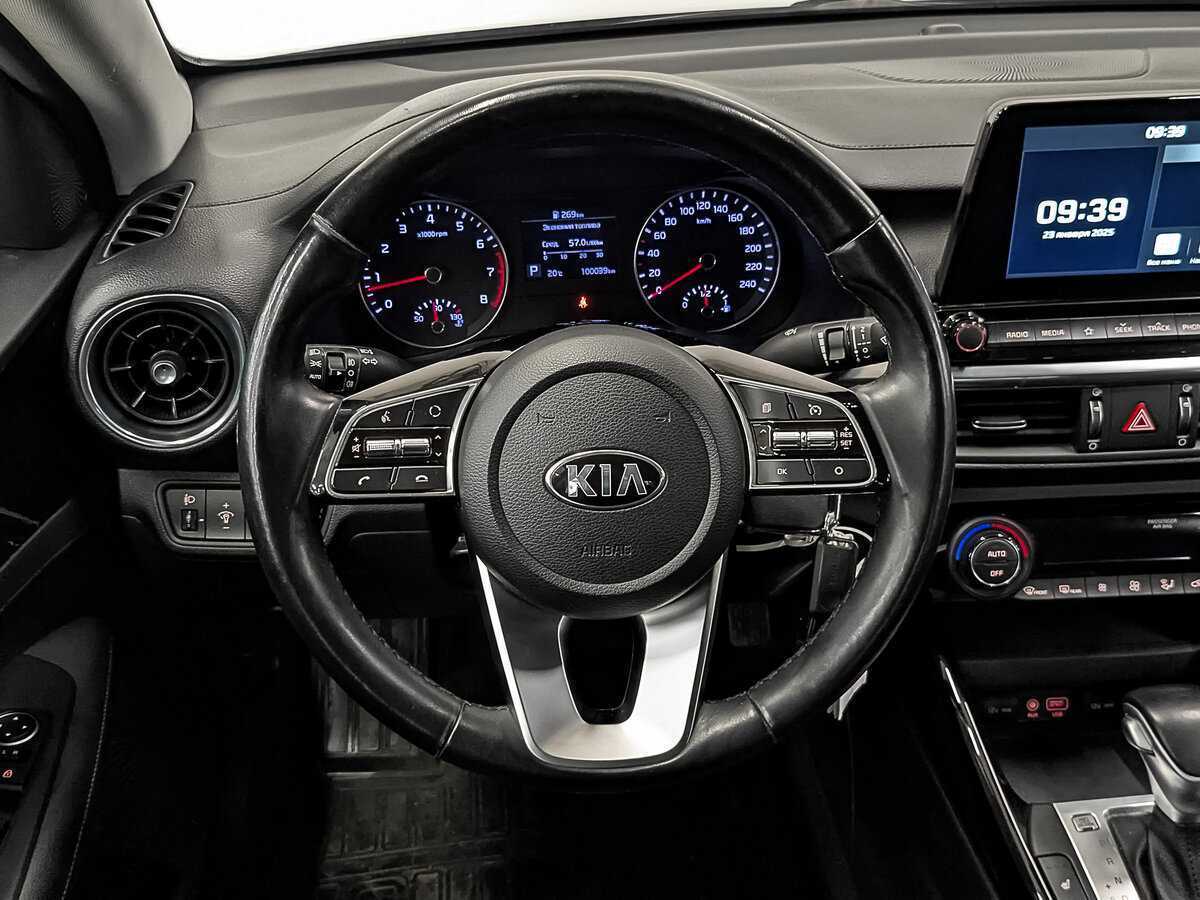 Kia Cerato, 2021 - Фото №21