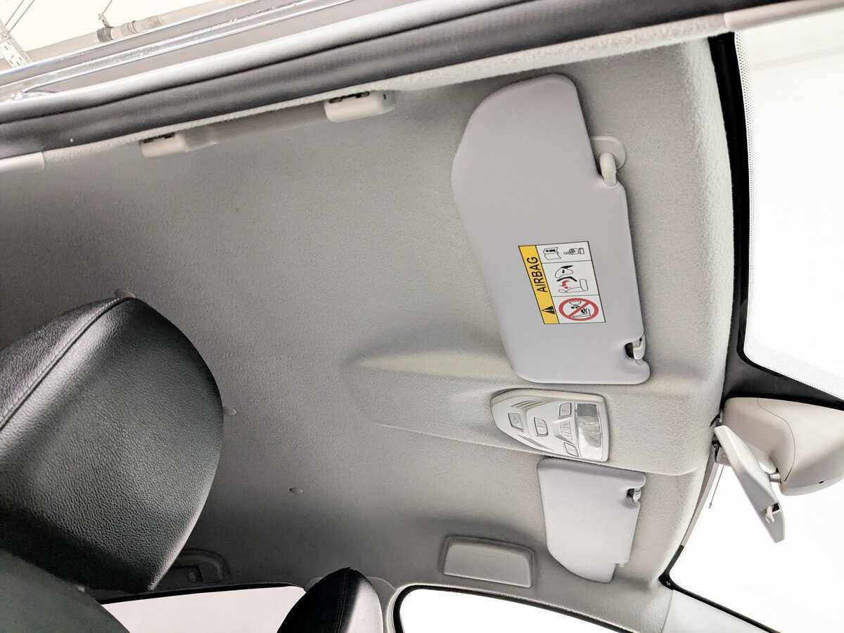 Lada (ВАЗ) Vesta SW Cross, 2019 - Фото №21