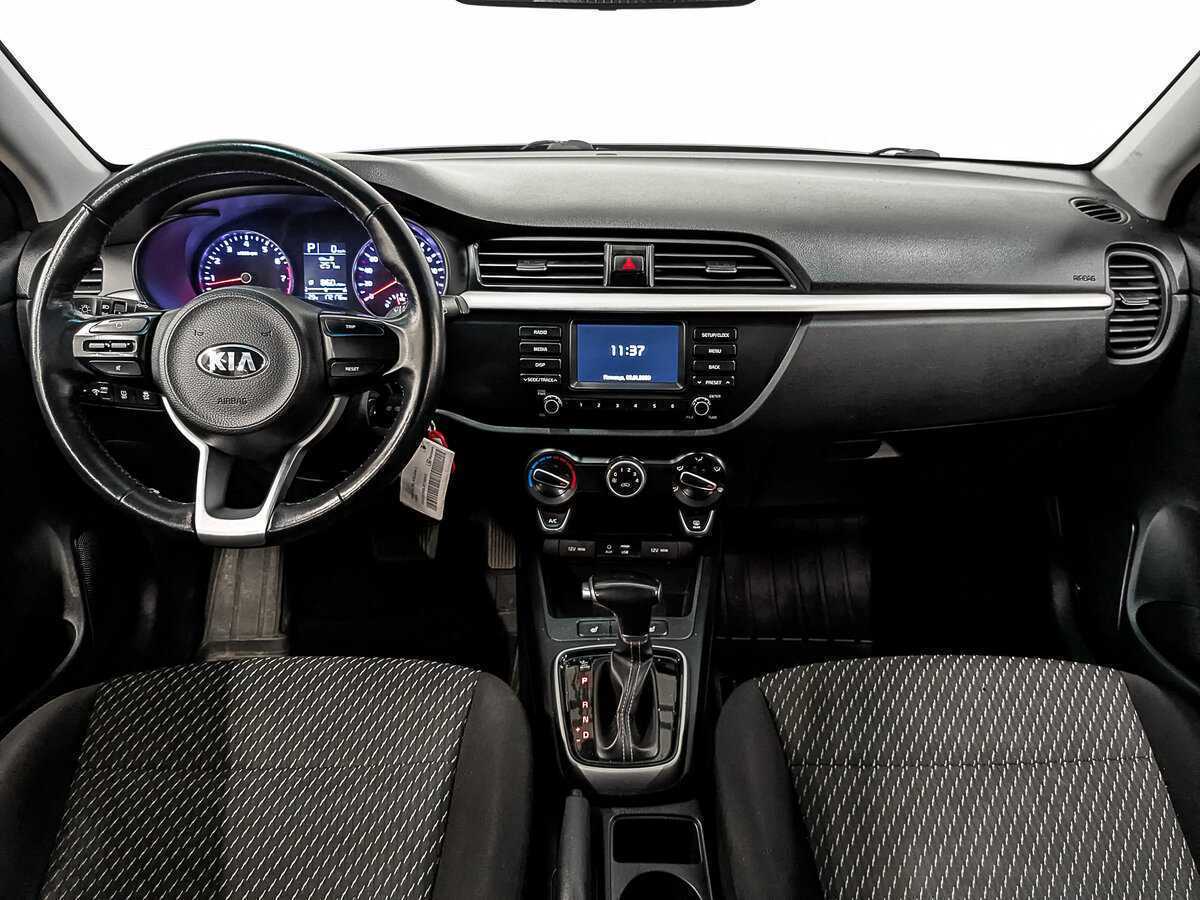 Kia Rio X-Line, 2020 - Фото №10