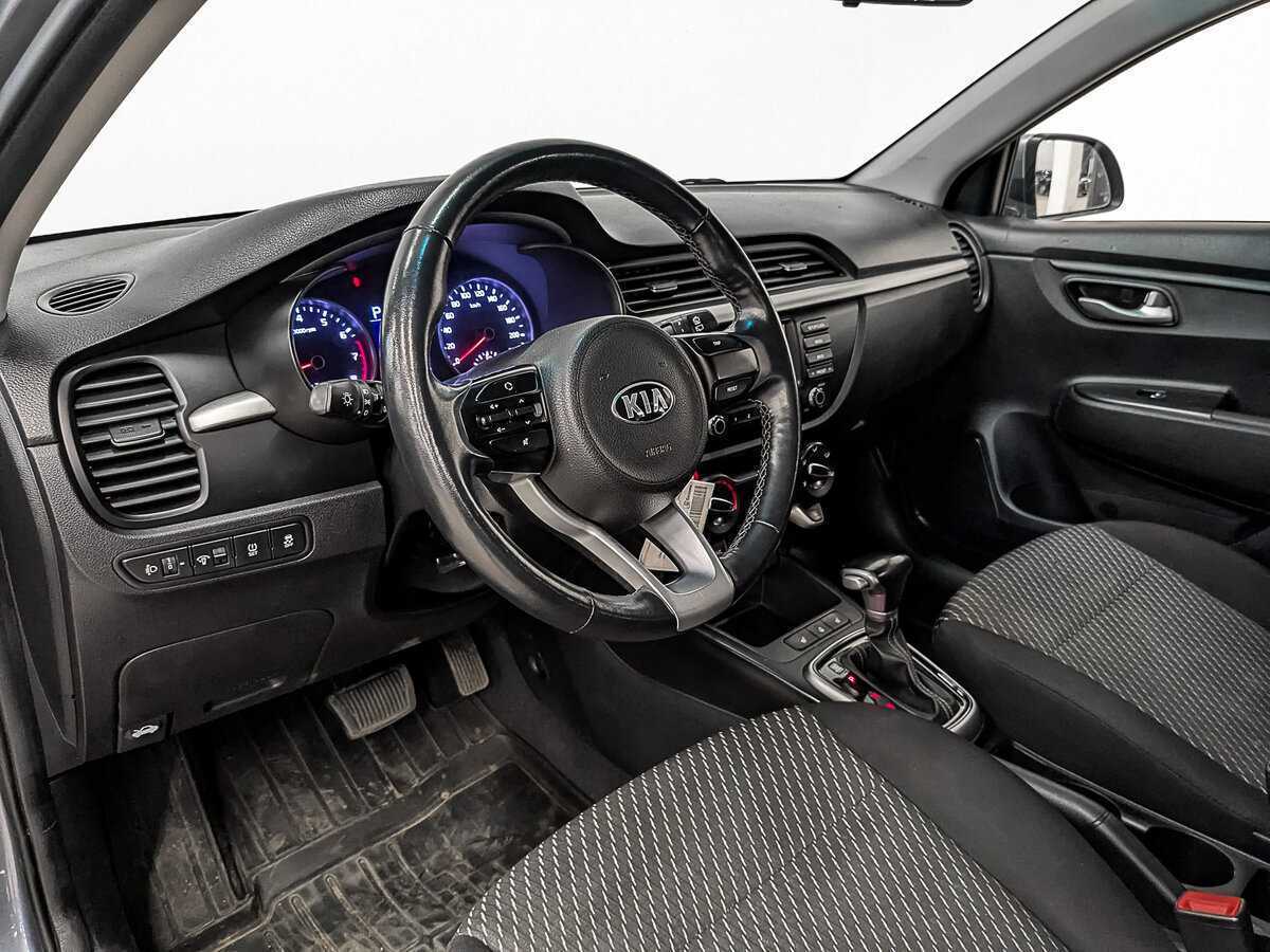 Kia Rio X-Line, 2020 - Фото №11