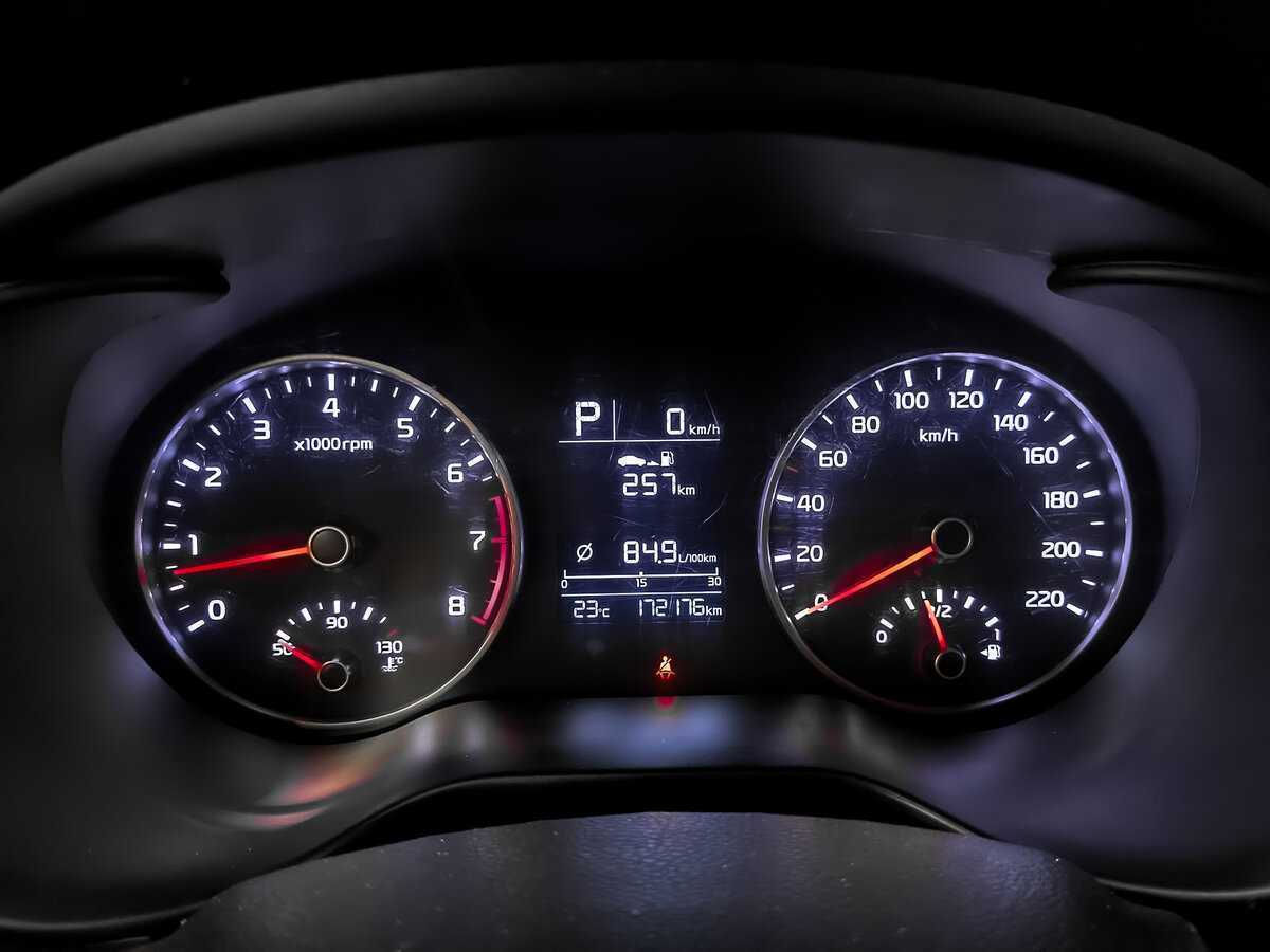 Kia Rio X-Line, 2020 - Фото №12