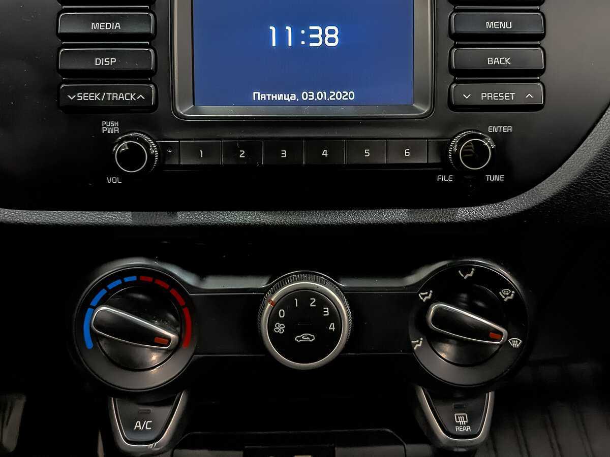 Kia Rio X-Line, 2020 - Фото №13