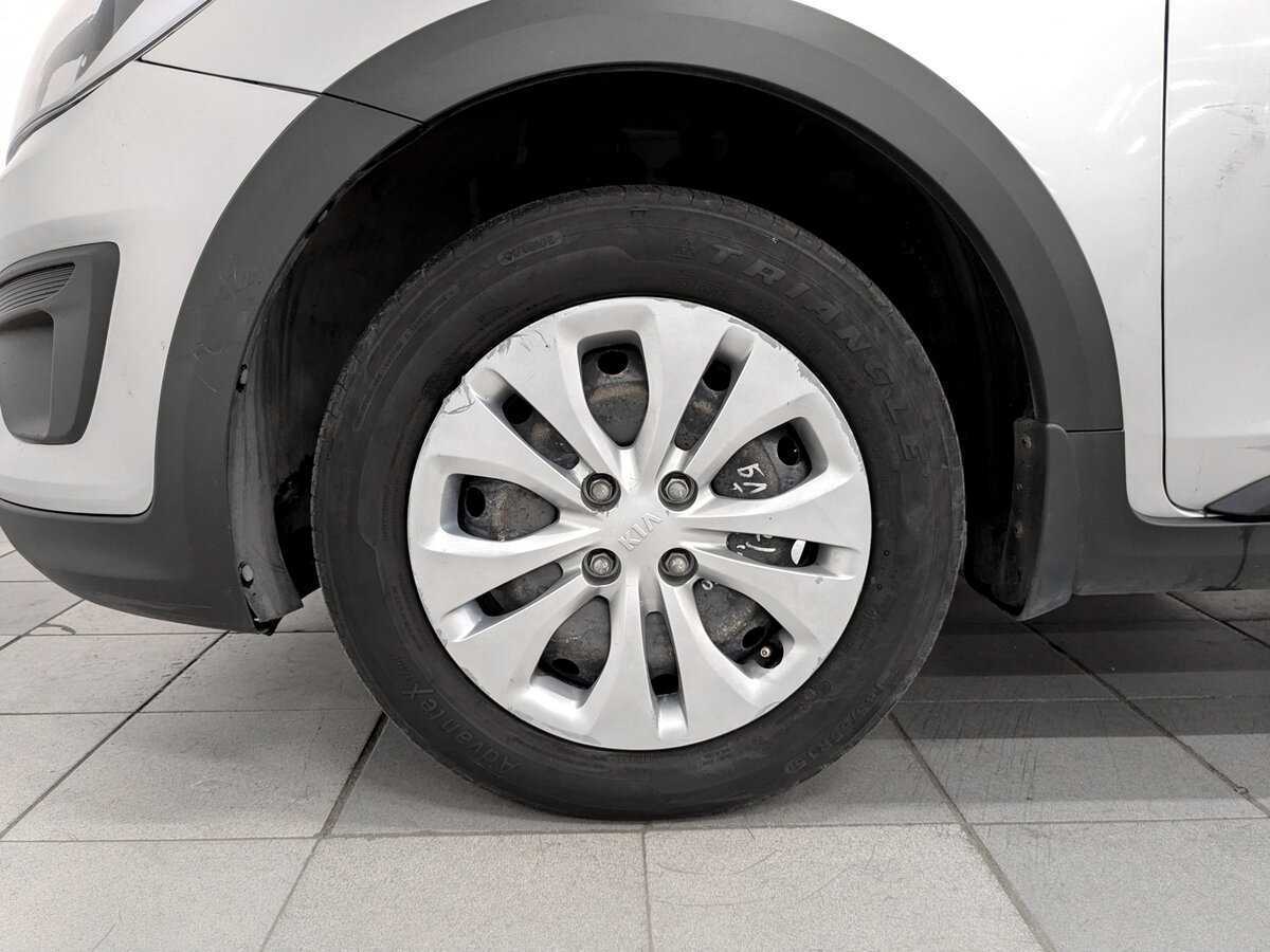 Kia Rio X-Line, 2020 - Фото №17