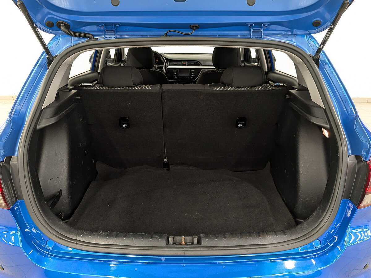 Kia Rio X-Line, 2020 - Фото №9
