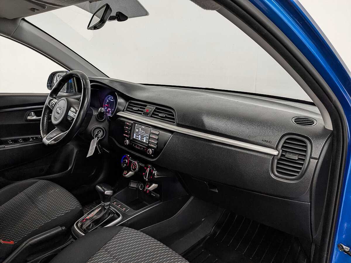 Kia Rio X-Line, 2020 - Фото №10