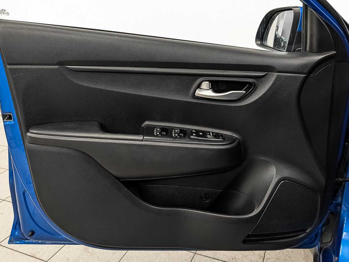 Kia Rio X-Line, 2020 - Фото №16