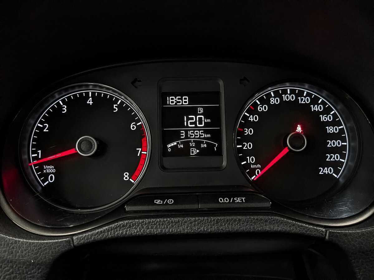 Volkswagen Polo, 2018 - Фото №15