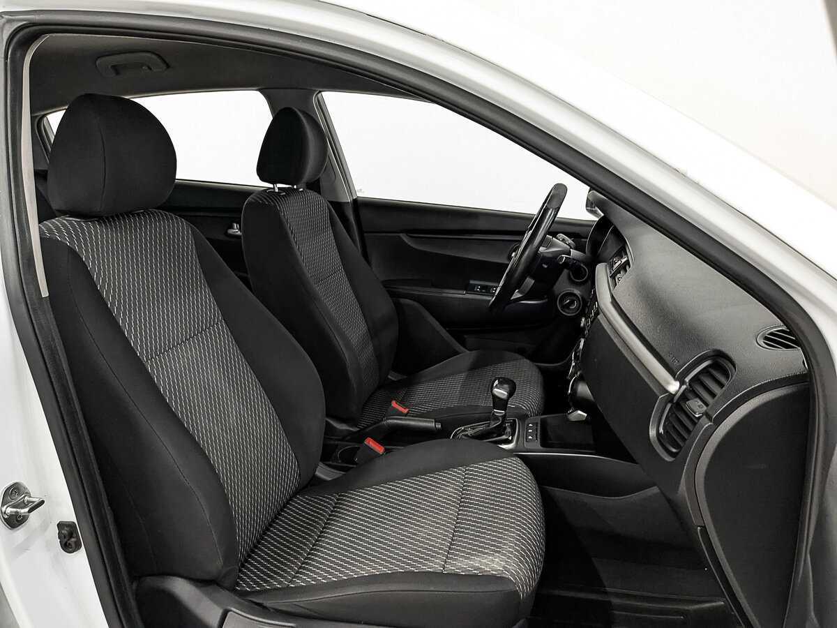 Kia Rio X-Line, 2020 - Фото №22