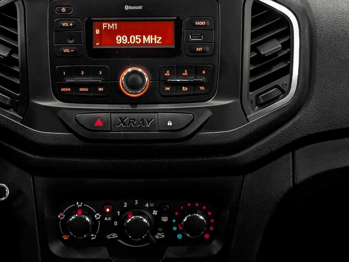 Lada (ВАЗ) XRAY, 2019 - Фото №16