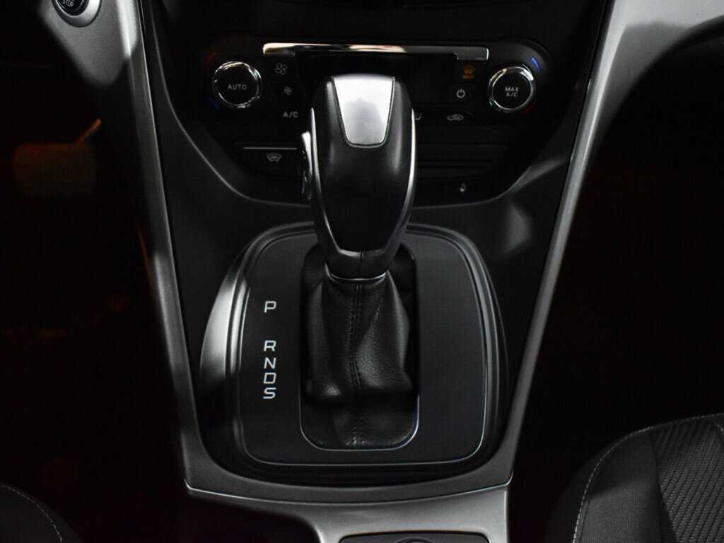 Ford Kuga, 2015 - Фото №10